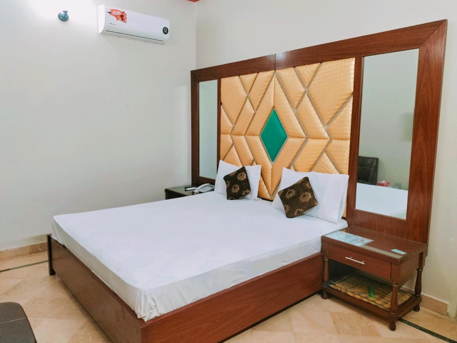 Subhan Palace Guest House كراتشي المظهر الخارجي الصورة
